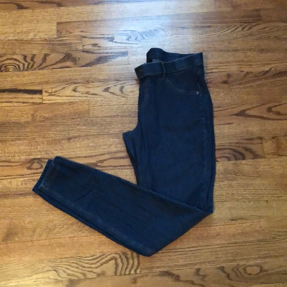 Hue Denim Jeggings